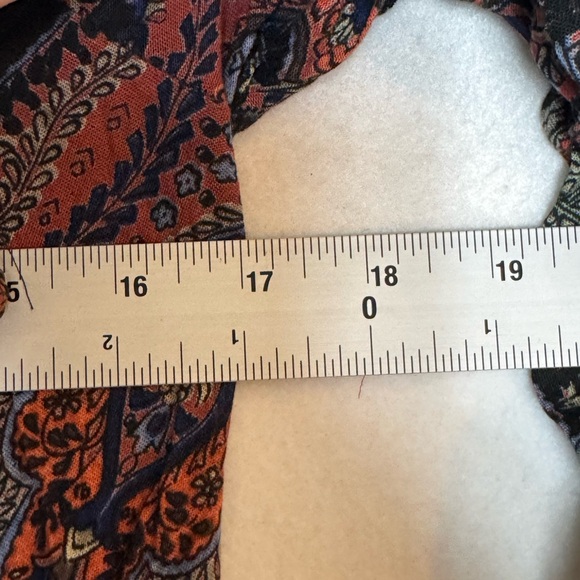 Angie Black and Red Paisley Blouse - Picture 4 of 6